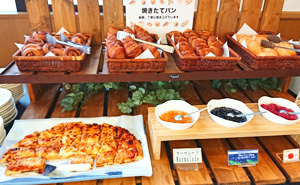 写真:パンコーナー