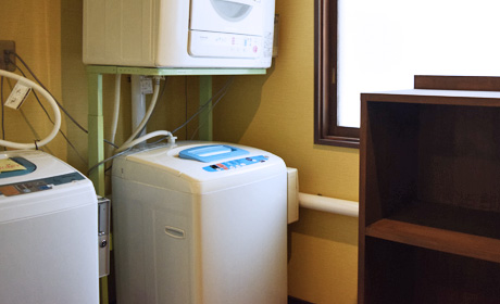 Photo:Laundry room