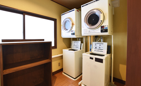 Photo:Laundry room