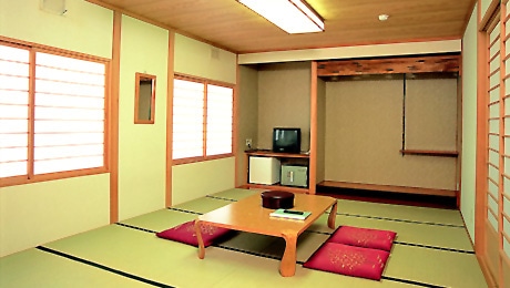 Photo:Main build Japanese style room(No Bath, No Toilet)